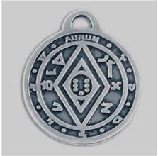 Salomonen Pentacle amuletoak finantza-arriskuetatik eta arrazoirik gabeko gastuetatik babesten du